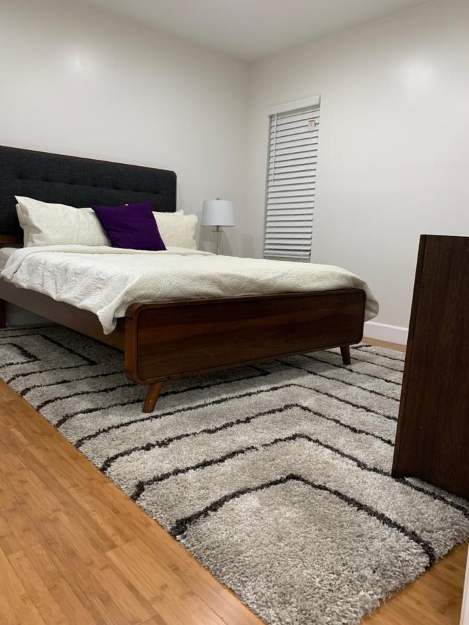 Gated Contemporary 3 Bedroom - 2 Bathroom Home In South La Plus Parking Los Angeles Exteriör bild
