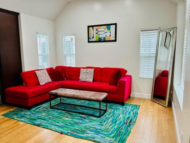 Gated Contemporary 3 Bedroom - 2 Bathroom Home In South La Plus Parking Los Angeles Exteriör bild